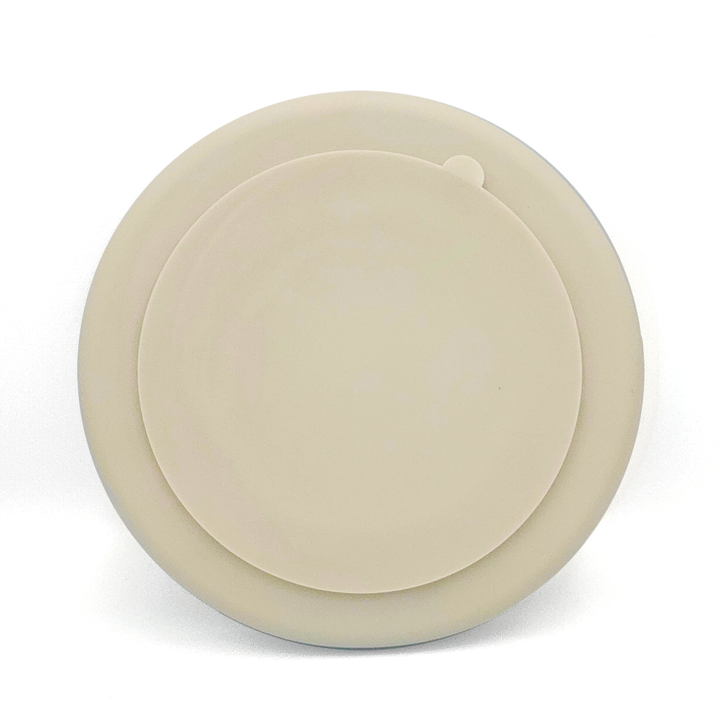 Plato come lento de panal