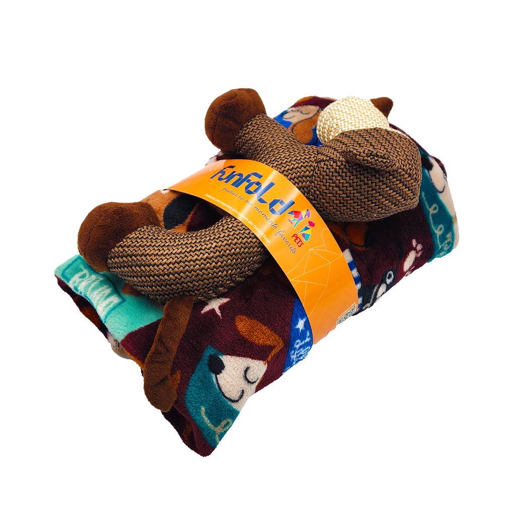 Set de cama, mantita y peluche. Personalizada con el nombre de tu peludo.