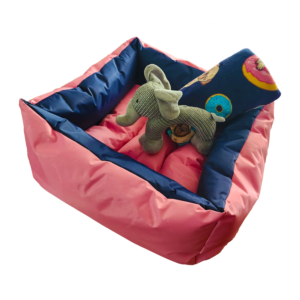 Set de cama, mantita y peluche. Personalizada con el nombre de tu peludo.