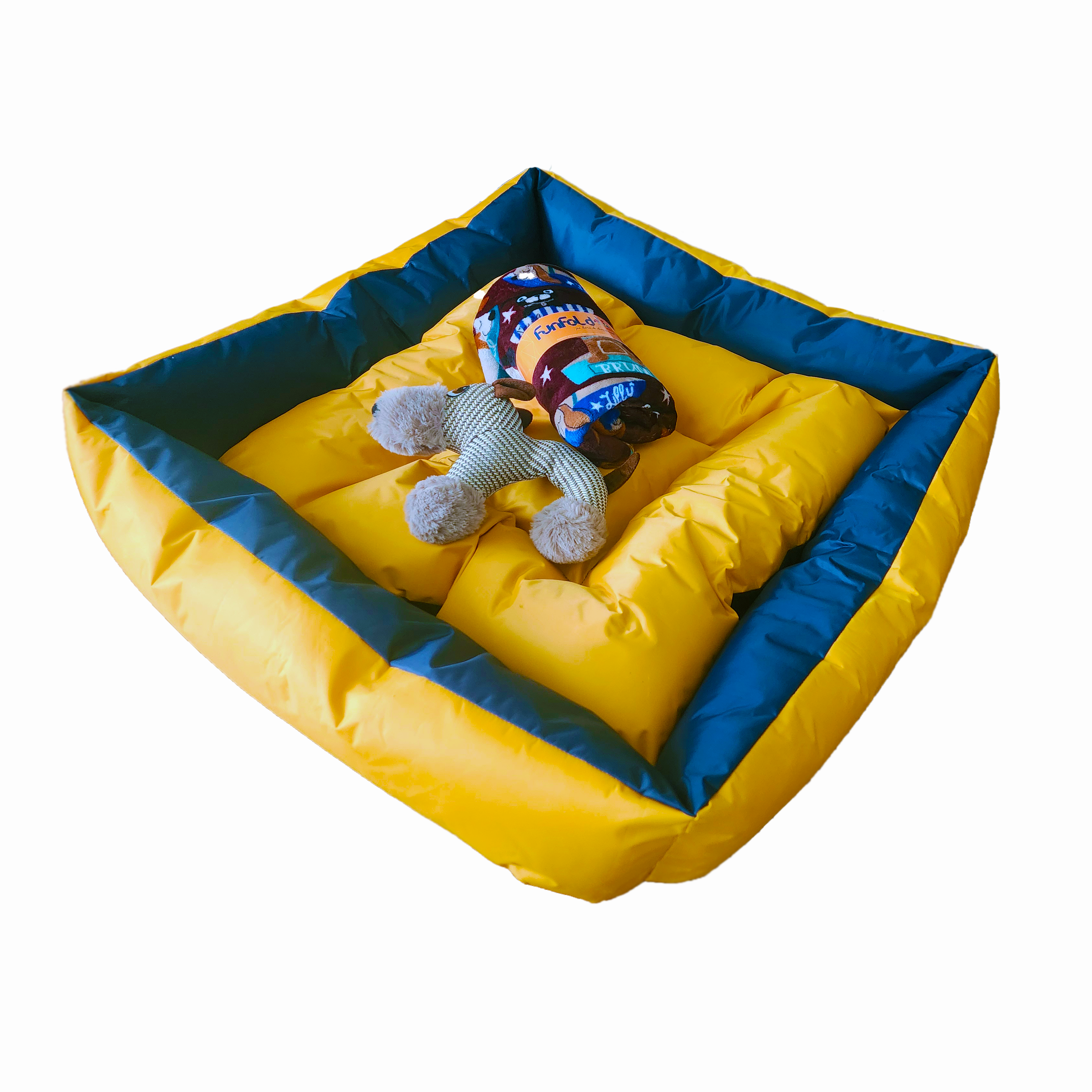 Set de cama, mantita y peluche. Personalizada con el nombre de tu peludo.