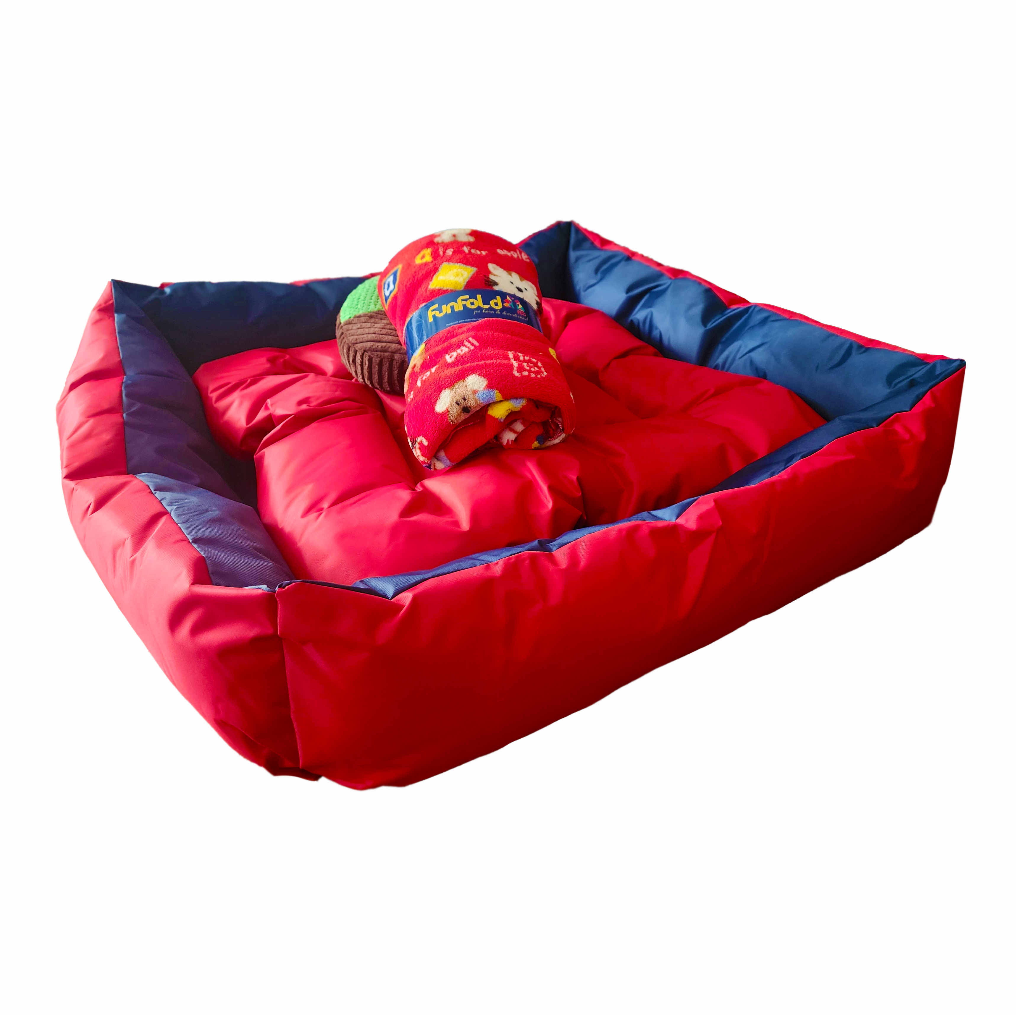 Set de cama, mantita y peluche. Personalizada con el nombre de tu peludo.