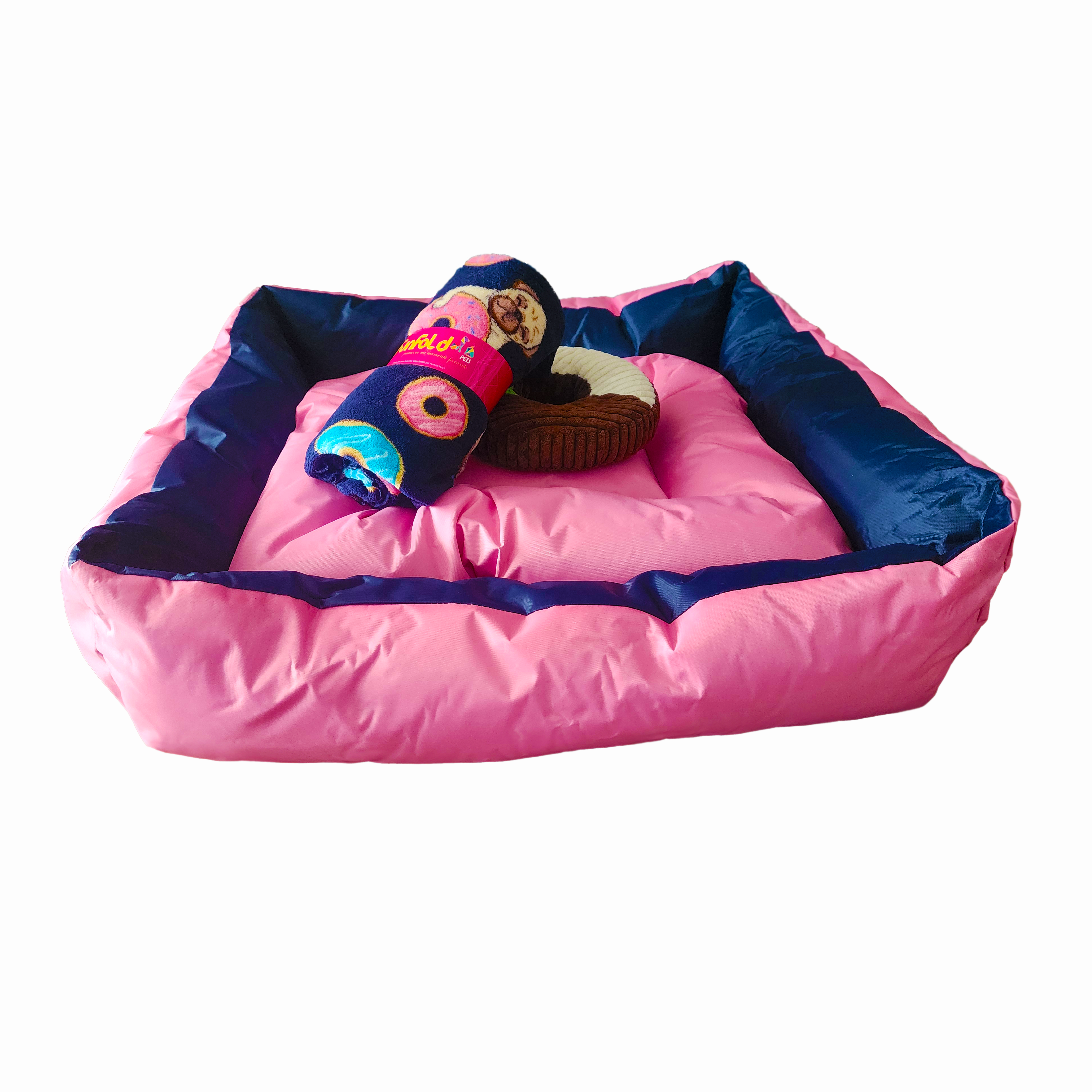 Set de cama, mantita y peluche. Personalizada con el nombre de tu peludo.